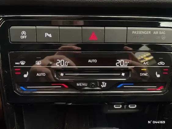 VOLKSWAGEN T-CROSS - voiture d'occasion - Photo 28