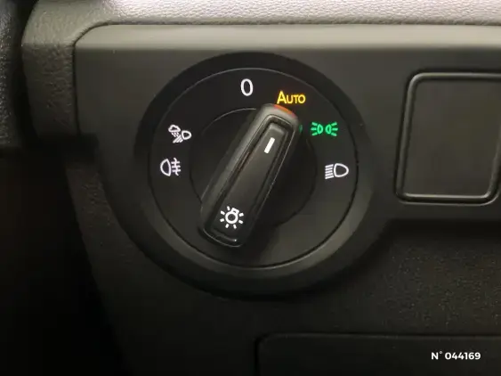 VOLKSWAGEN T-CROSS - voiture d'occasion - Photo 31