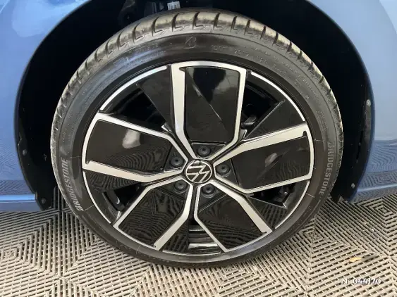 VOLKSWAGEN GOLF VIII - voiture d'occasion - Photo 8