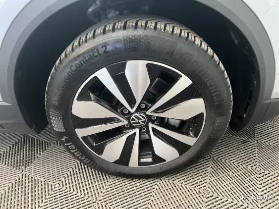 VOLKSWAGEN T-ROC - voiture d'occasion - Photo 8