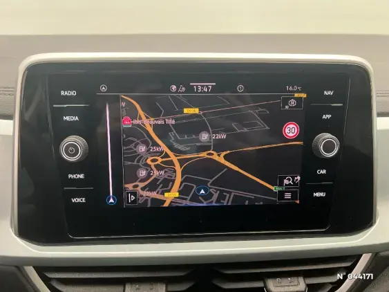 VOLKSWAGEN T-ROC - voiture d'occasion - Photo 31