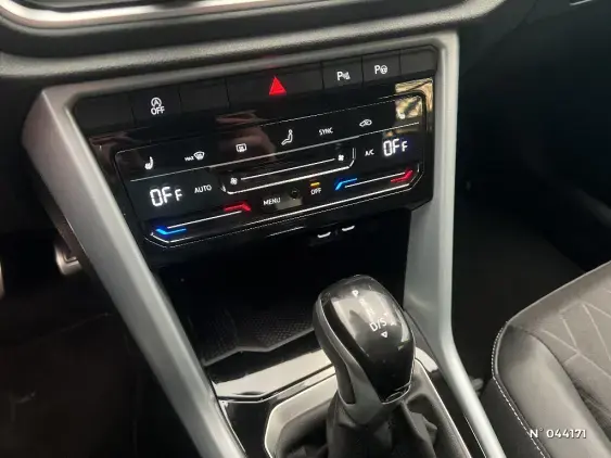 VOLKSWAGEN T-ROC - voiture d'occasion - Photo 32