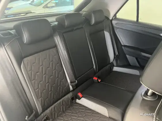 VOLKSWAGEN T-ROC - voiture d'occasion - Photo 11