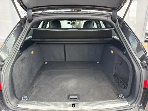 AUDI A4 AVANT V - voiture d'occasion - Photo 7