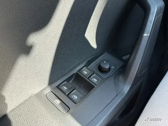 SEAT ARONA - voiture d'occasion - Photo 28