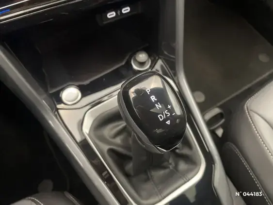 VOLKSWAGEN T-ROC - voiture d'occasion - Photo 34