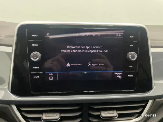 VOLKSWAGEN T-ROC - voiture d'occasion - Photo 37