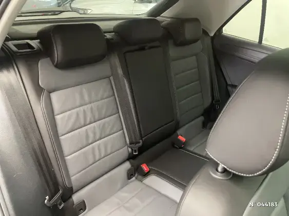VOLKSWAGEN T-ROC - voiture d'occasion - Photo 11