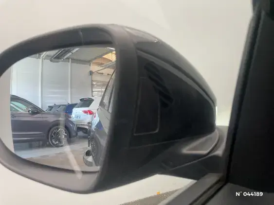 VOLKSWAGEN T-ROC - voiture d'occasion - Photo 30