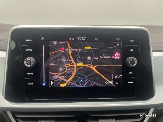 VOLKSWAGEN T-ROC - voiture d'occasion - Photo 35