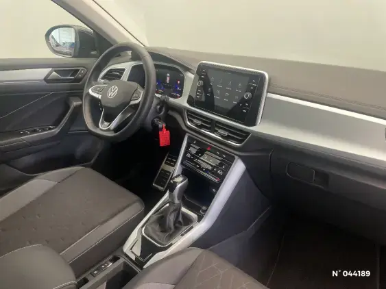 VOLKSWAGEN T-ROC - voiture d'occasion - Photo 10