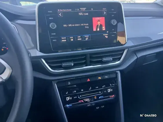 VOLKSWAGEN T-ROC - voiture d'occasion - Photo 13