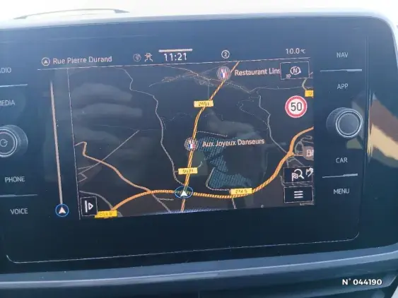 VOLKSWAGEN T-ROC - voiture d'occasion - Photo 28