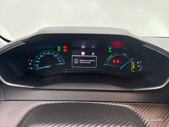 PEUGEOT 208 II - voiture d'occasion - Photo 12