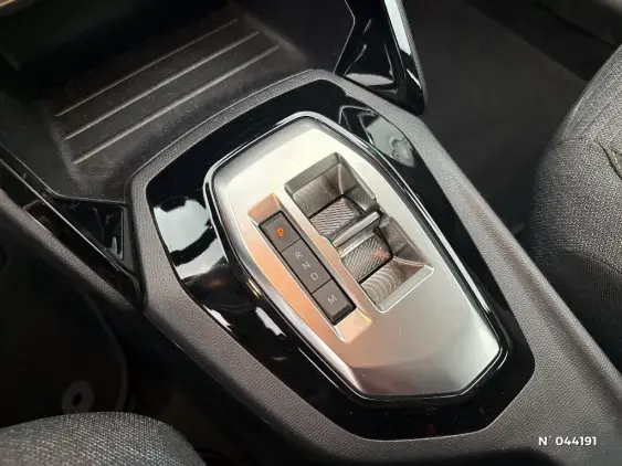 PEUGEOT 208 II - voiture d'occasion - Photo 30