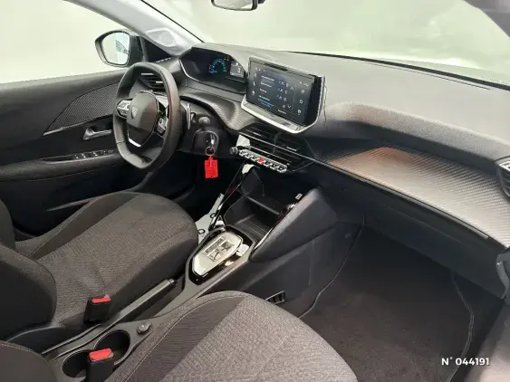 PEUGEOT 208 II - voiture d'occasion - Photo 10