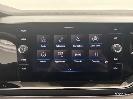 VOLKSWAGEN POLO VI - voiture d'occasion - Photo 13