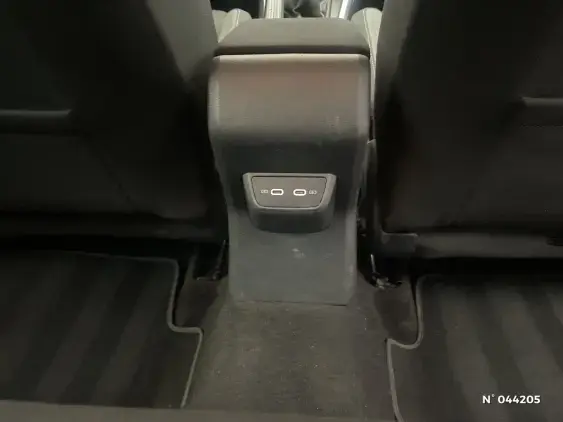 VOLKSWAGEN POLO VI - voiture d'occasion - Photo 25