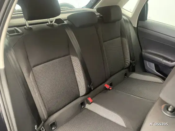 VOLKSWAGEN POLO VI - voiture d'occasion - Photo 11