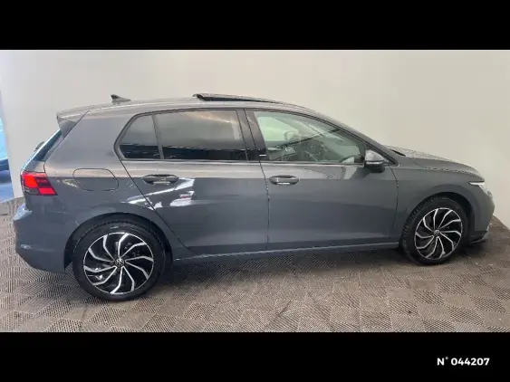 VOLKSWAGEN GOLF VIII - voiture d'occasion - Photo 5