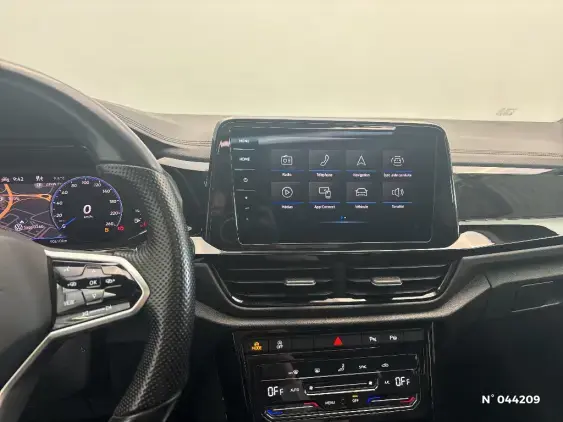 VOLKSWAGEN T-ROC - voiture d'occasion - Photo 13