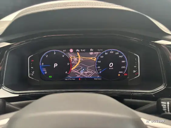 VOLKSWAGEN T-ROC - voiture d'occasion - Photo 12