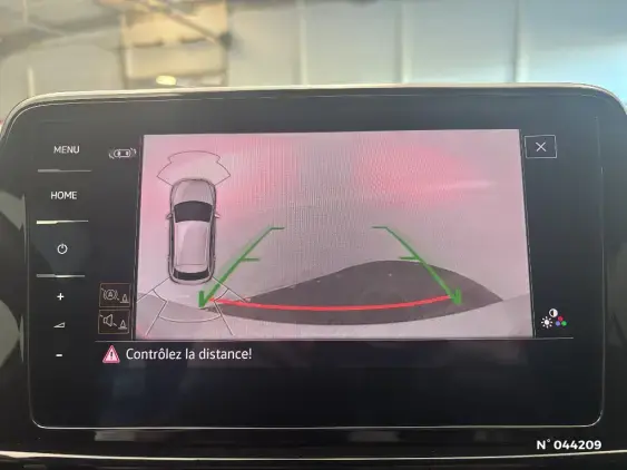 VOLKSWAGEN T-ROC - voiture d'occasion - Photo 26