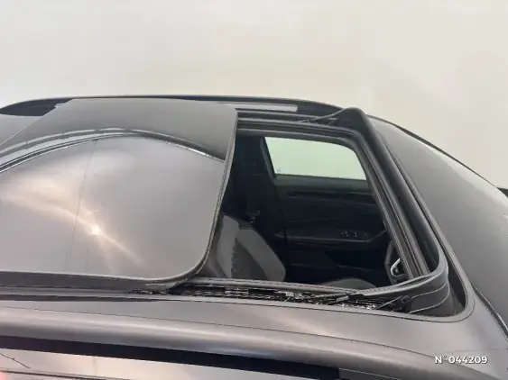 VOLKSWAGEN T-ROC - voiture d'occasion - Photo 30