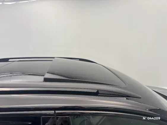 VOLKSWAGEN T-ROC - voiture d'occasion - Photo 31