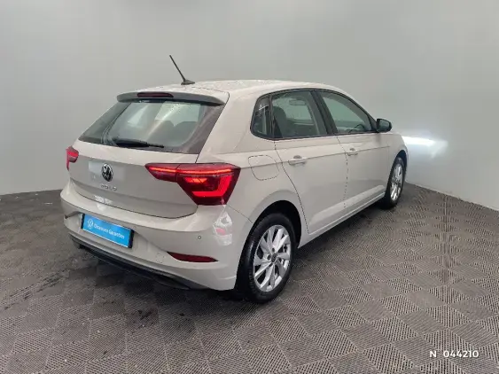 VOLKSWAGEN POLO VI - voiture d'occasion - Photo 4