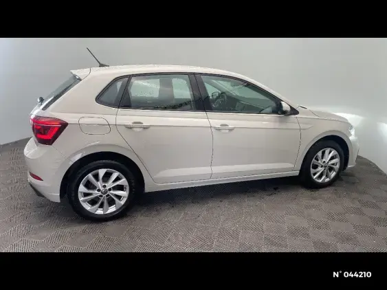 VOLKSWAGEN POLO VI - voiture d'occasion - Photo 5