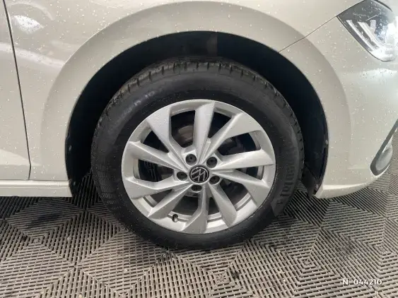 VOLKSWAGEN POLO VI - voiture d'occasion - Photo 8