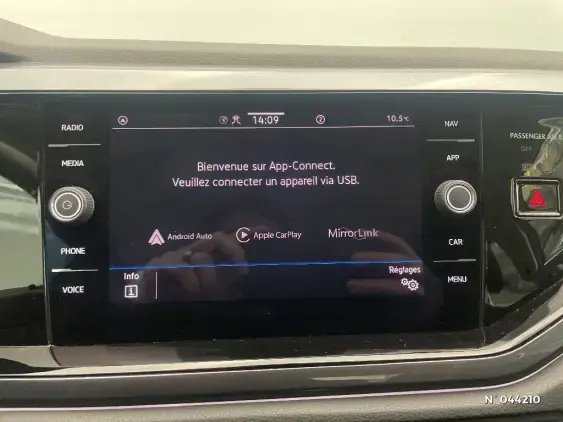 VOLKSWAGEN POLO VI - voiture d'occasion - Photo 34