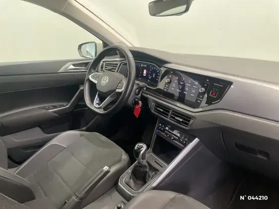 VOLKSWAGEN POLO VI - voiture d'occasion - Photo 10