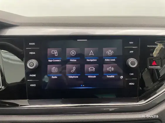 VOLKSWAGEN POLO VI - voiture d'occasion - Photo 13