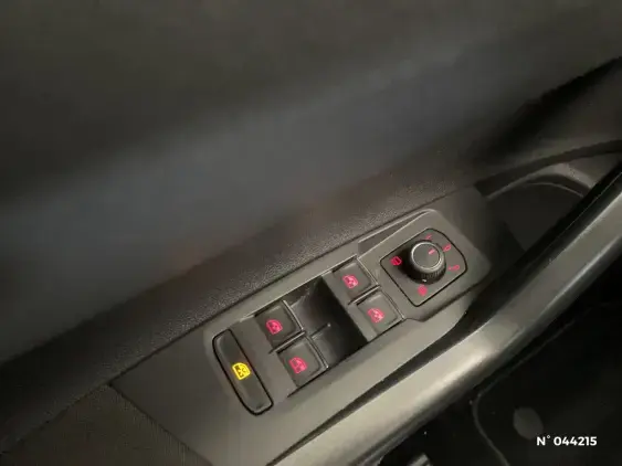 VOLKSWAGEN POLO VI - voiture d'occasion - Photo 29