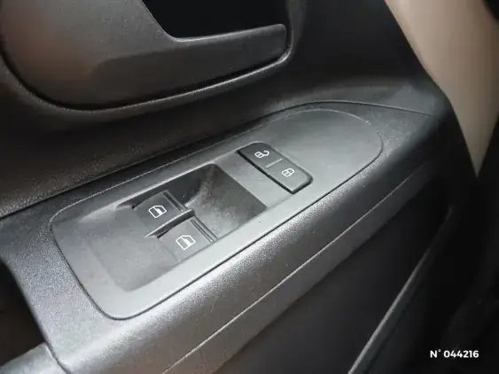 VOLKSWAGEN UP - voiture d'occasion - Photo 14