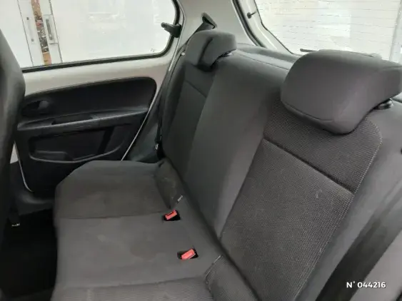 VOLKSWAGEN UP - voiture d'occasion - Photo 11