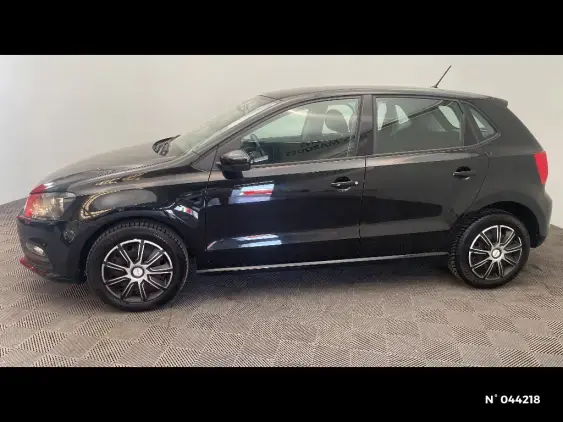 VOLKSWAGEN POLO V - voiture d'occasion - Photo 2