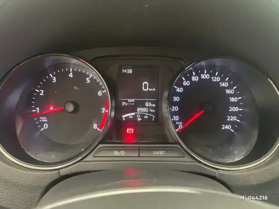 VOLKSWAGEN POLO V - voiture d'occasion - Photo 12