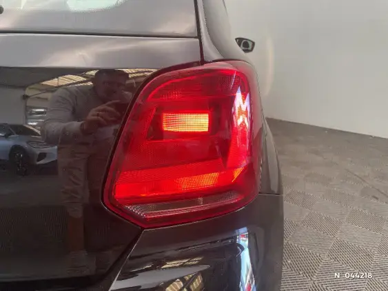 VOLKSWAGEN POLO V - voiture d'occasion - Photo 23