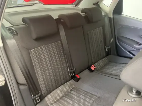 VOLKSWAGEN POLO V - voiture d'occasion - Photo 11