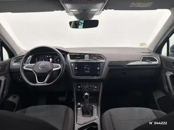 VOLKSWAGEN TIGUAN II - voiture d'occasion - Photo 9