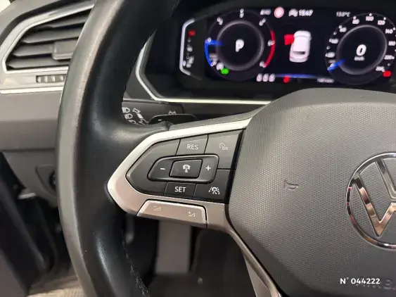 VOLKSWAGEN TIGUAN II - voiture d'occasion - Photo 15