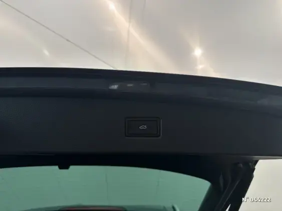 VOLKSWAGEN TIGUAN II - voiture d'occasion - Photo 24