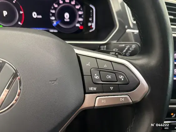 VOLKSWAGEN TIGUAN II - voiture d'occasion - Photo 26