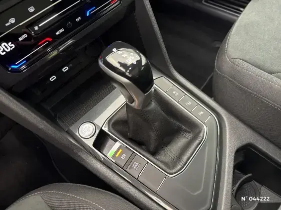 VOLKSWAGEN TIGUAN II - voiture d'occasion - Photo 31