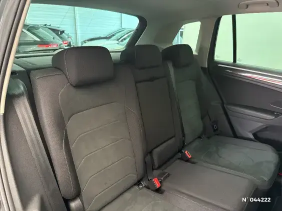 VOLKSWAGEN TIGUAN II - voiture d'occasion - Photo 11