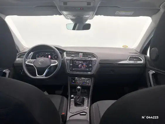 VOLKSWAGEN TIGUAN II - voiture d'occasion - Photo 9