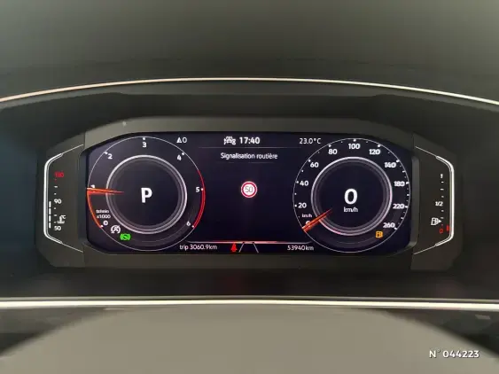 VOLKSWAGEN TIGUAN II - voiture d'occasion - Photo 12